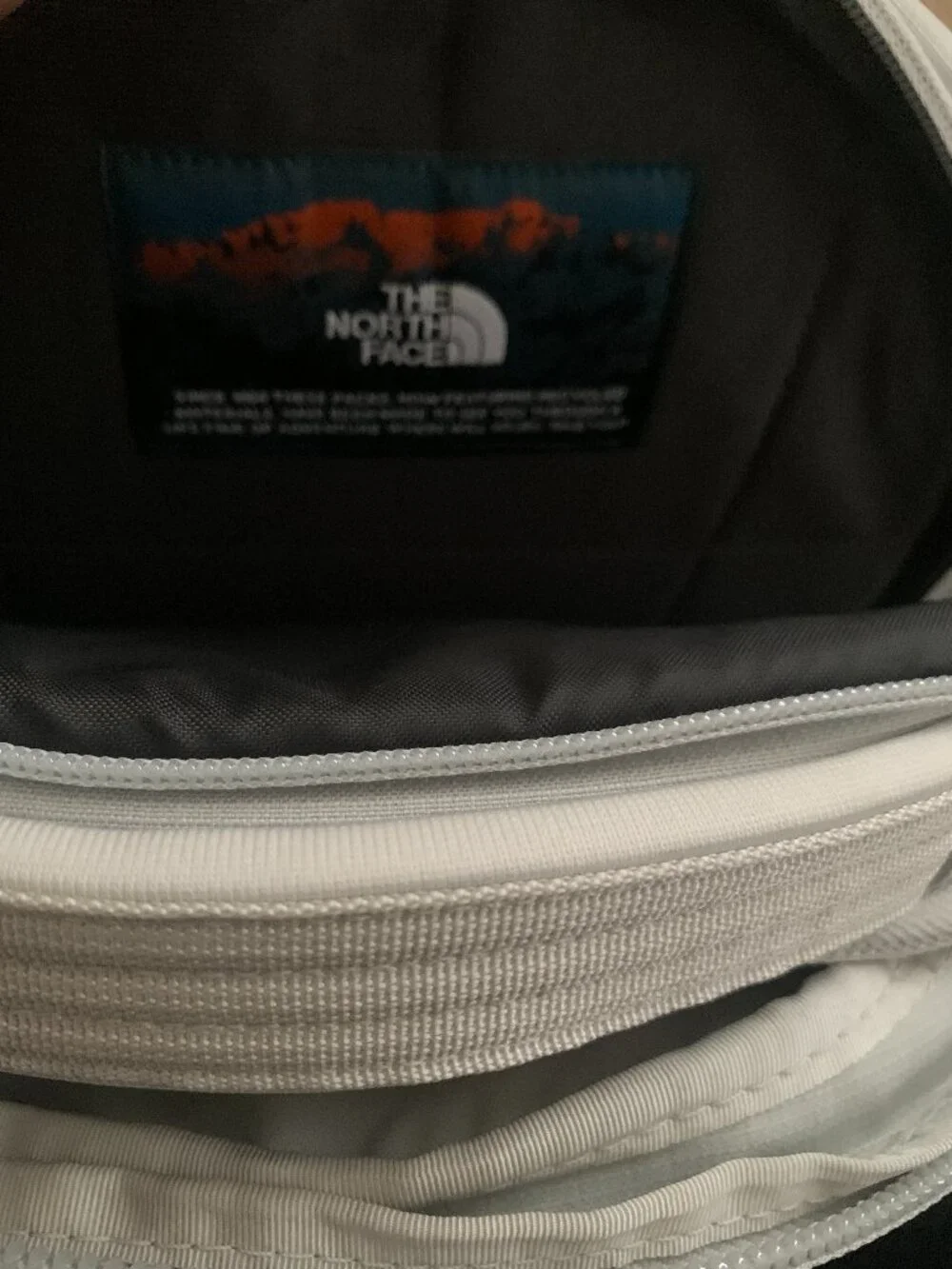 NWT, The North Face Women's Borealis Laptop Backpack